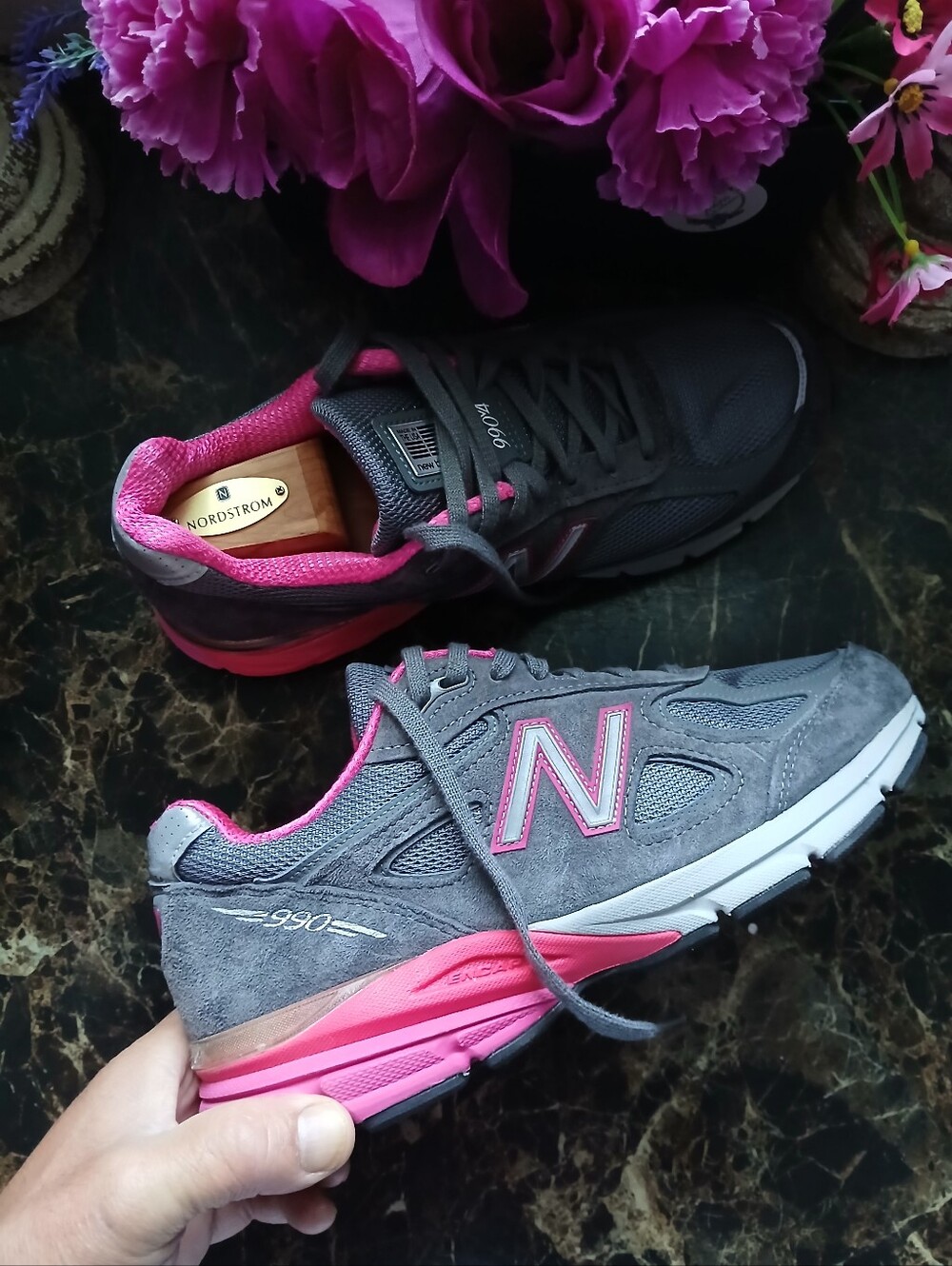 New Balance 990 V4 MIU Streetwear Lifestyle/Athletic Shoes Size 9 2E for Women - Picture 6 of 10